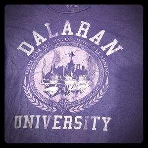 WoW Dalaran University tshirt, altered collar